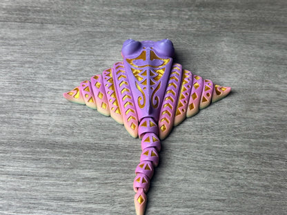 Flexible Manta Ray – Unique Ocean Animal Decor, Perfect Gift for Sea Life Enthusiasts